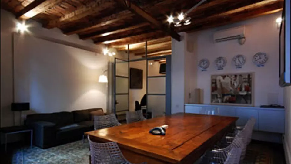 TC+2007_GoodgateProduction_office-16_960x540